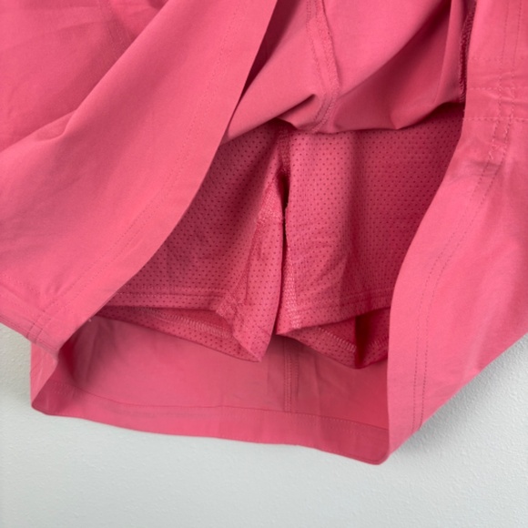 NWT Title Nine Rogue Skort - Size 14 - Picture 4 of 5